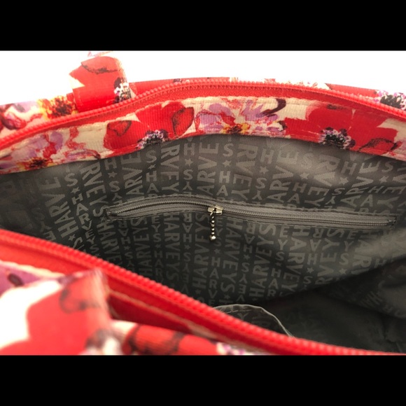 Harvey’s Seatbelt Purse in rare floral pattern - Picture 7 of 8